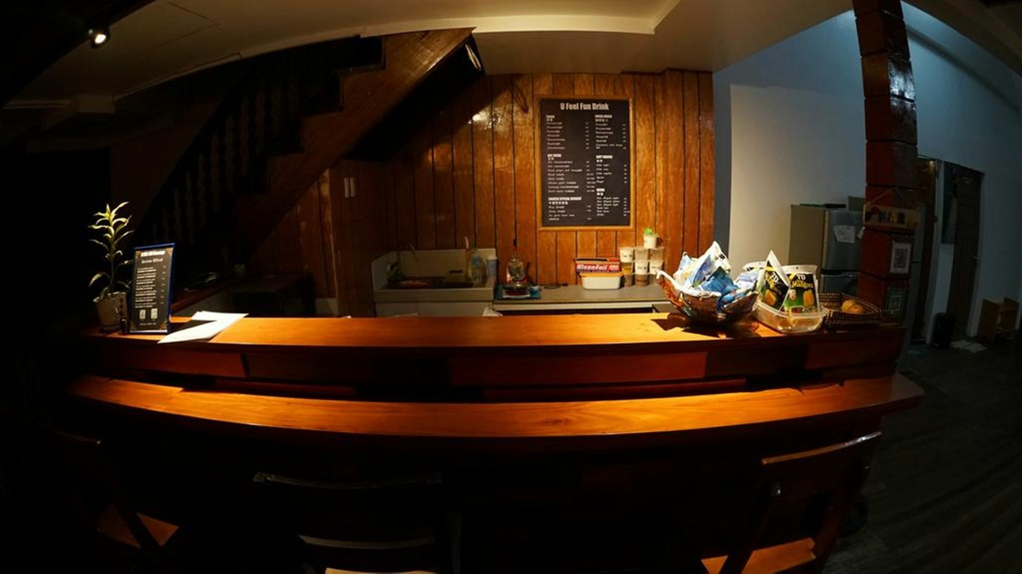 U Feel Fun House Hotel Dumaguete City Екстериор снимка